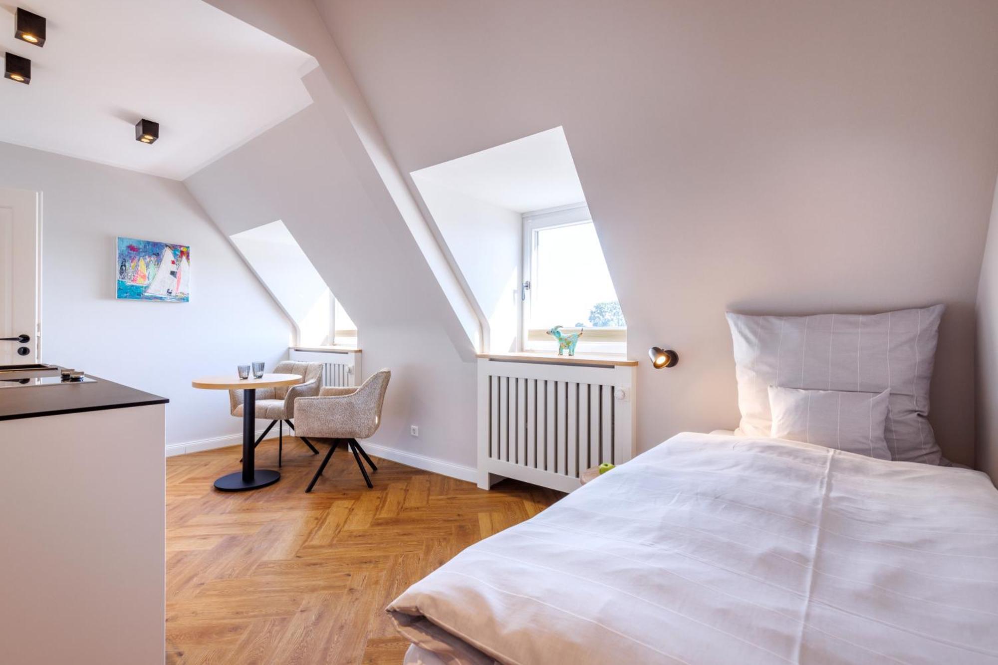 Logierhaus Rheintoreins Rees Exteriör bild