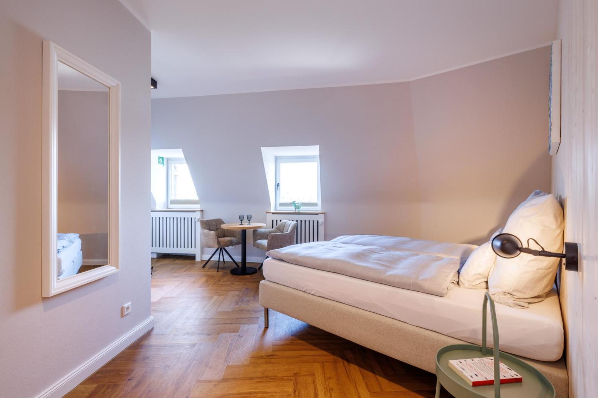 Logierhaus Rheintoreins Rees Exteriör bild