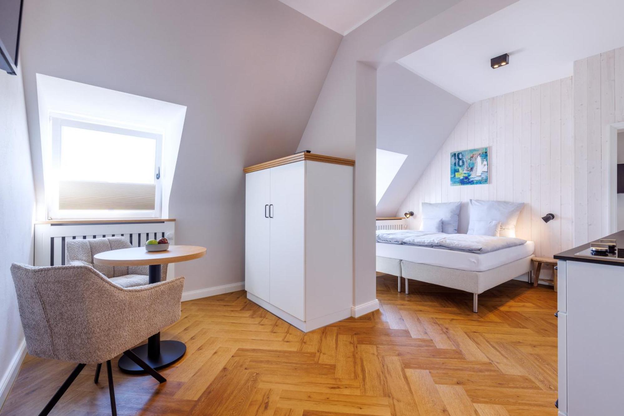 Logierhaus Rheintoreins Rees Exteriör bild